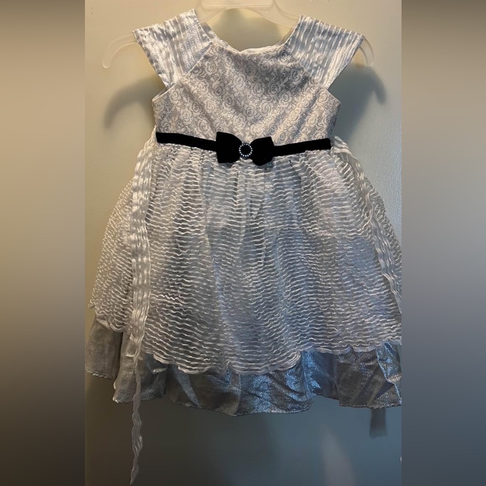 Jona Michelle Ruffled Dress 🔥